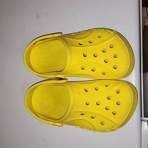 Crocs Kids Size 2 Yellow